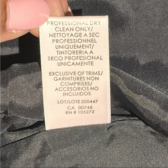 NWT AMUR X REVOLVE Sleeveless VNeck Pleat Romper - Picture 11 of 11